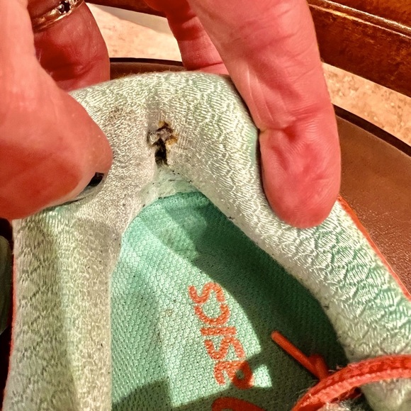 ASICS Gel Nimbus Ladies running Sneaker - Picture 9 of 10